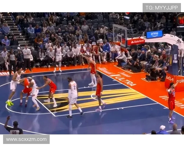 勇士与雷霆激战正酣1月19日精彩对决引发球迷热议